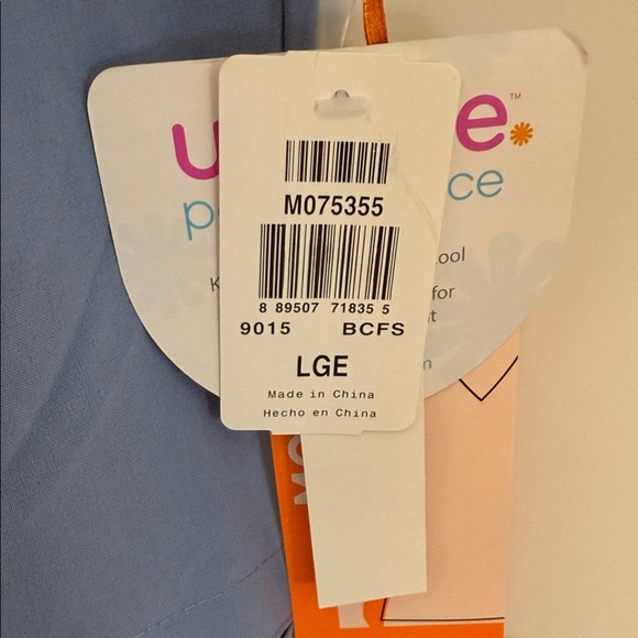 Ceil Blue Scrub Set - Picture 6 of 6